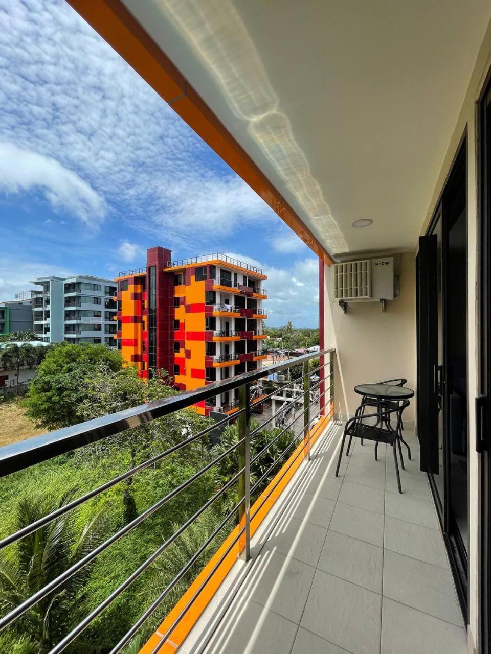 Naiharn Pearl Condo Hotel By Villacarte Nai Harn Kamer foto